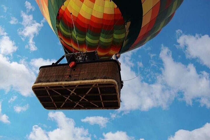 Sunrise Hot air balloon Ride in Luxor