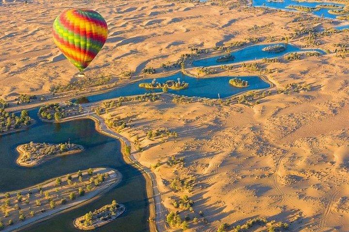 サンライズによるドバイの熱気球観光ツアー
