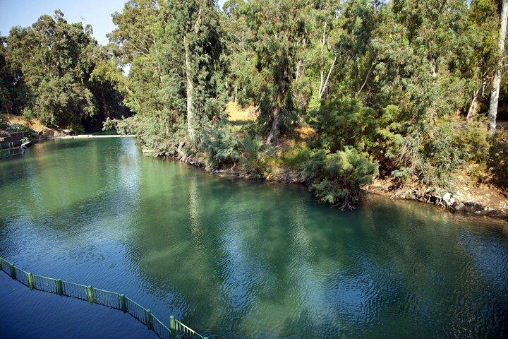 Bethlehem, Jericho, and Jordan River Day Tour from Jerusalem