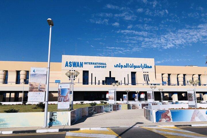 Aswan Trasferimento privato nella città di Luxor