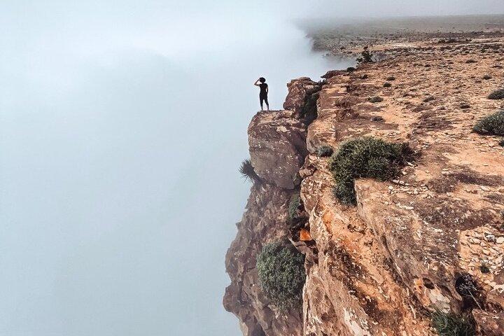 Tour privato di un'intera giornata nell'Oman orientale da Salalah con pranzo