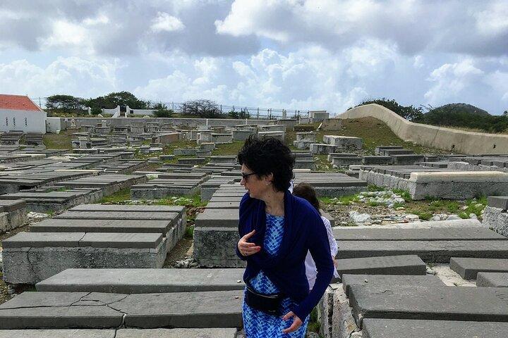 Kostümierbare private Curaçao Jüdisches Kulturerbe Tour Erfahrung