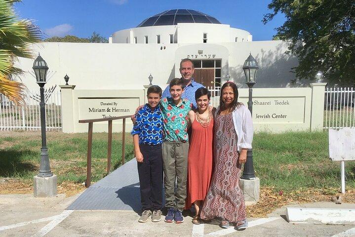 Kostümierbare private Curaçao Jüdisches Kulturerbe Tour Erfahrung
