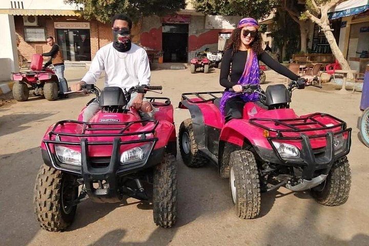 VIP Gizeh Pyramiden Tour, Sphinx, Kamelfahrt, Quad Bike & Inside Pyramide