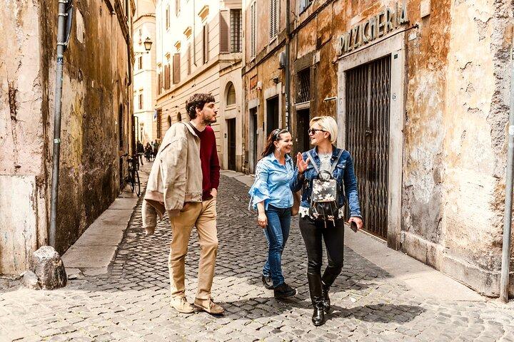 Rome Like a Local: Private & Custom Walking Tour with a Guide