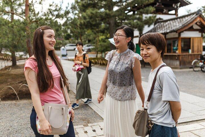Excursión privada y personalizada de día completo a Kioto con un Guía Local