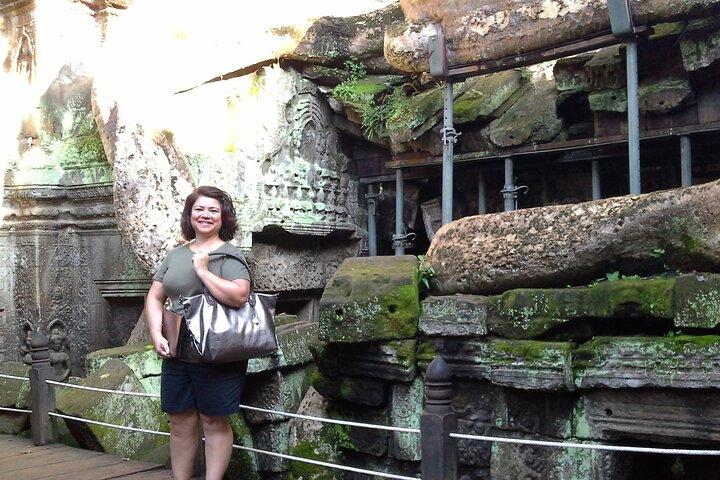 Beng Mealea e vila flutuante com traslado do aeroporto