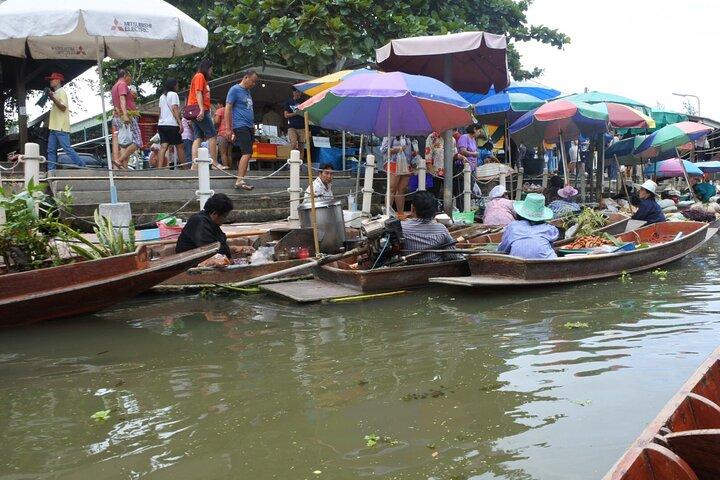 De Bangkok: Thaka Floating Market
