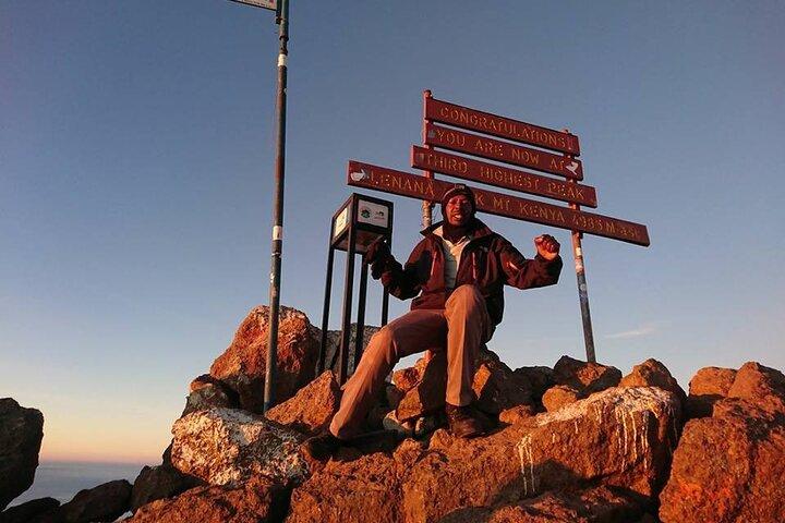 6 Days Mount Kenya Hiking- Chogoria Route