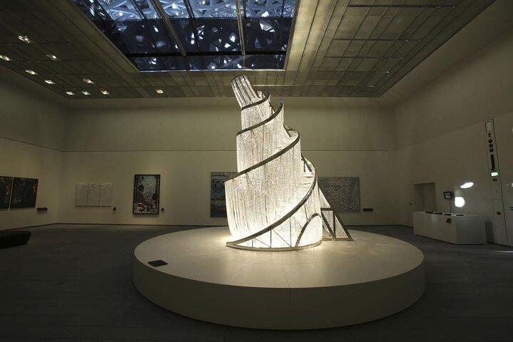 ルーブル美術館チケット付きアブダビの 1 日プライベート ツアー