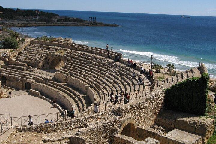 Giornata intera visitando Tarragona e Sitges da Barcellona