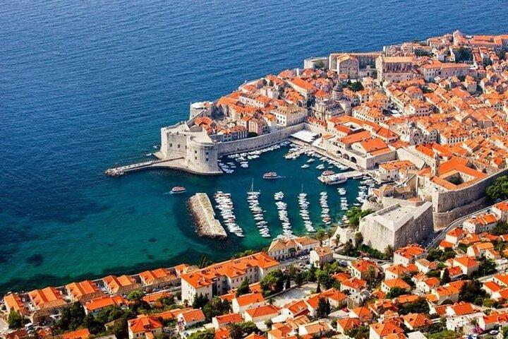 Transfer de partida privada : Dubrovnik, Orebić para Dubrovnik Airport