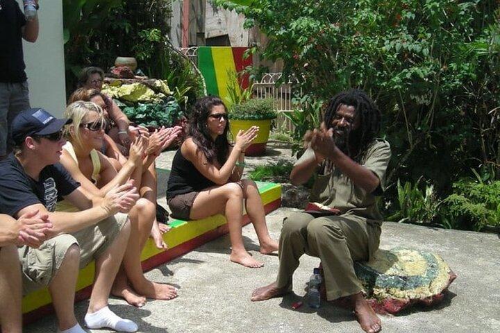 Combo privado Bob Marley Nine Mile e Kingston Tour de Negril