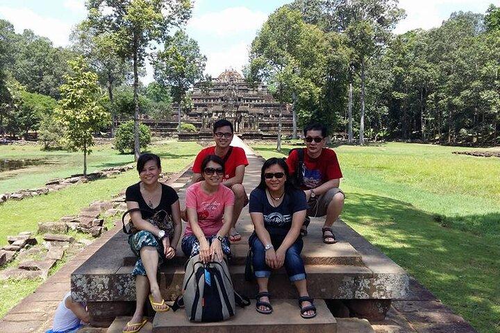 Sun Set em Angkor Wat, explore Bayon, Ta Prohm & Street Food