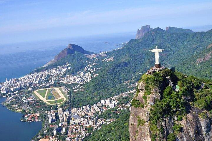 Passeio de Helicóptero de 25 a 30min com serviço de Transfer