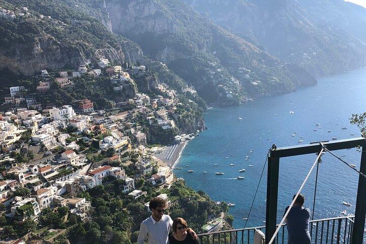 Höjdpunkter på Amalfikusten : Rundtur i liten grupp från Sorrento