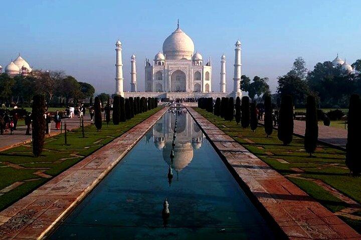 Excursion d'une journée de Hyderabad à Agra Taj Mahal avec vols et déjeuner