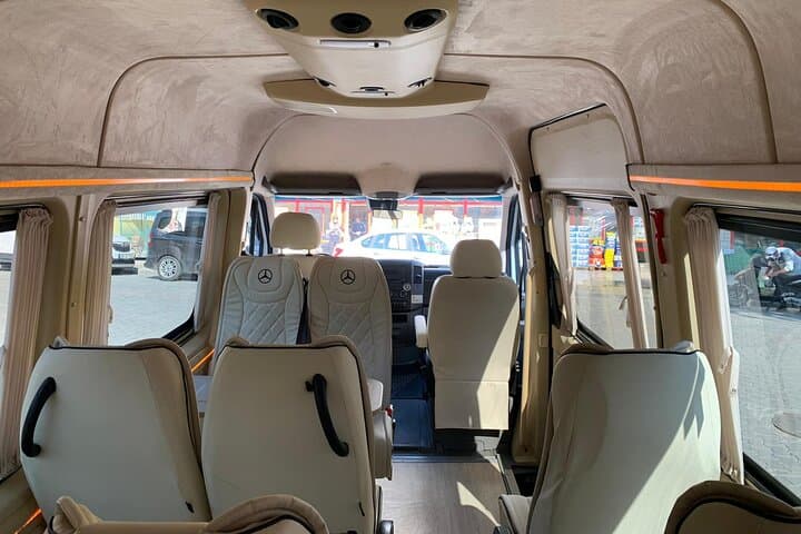 Izmir Airport - Kusadasi Private Transfer