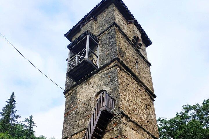 Tour zu den Schluchten von Tiflis (Okatse Trail, Kinchkha Wasserfall, Martvili, Balda)