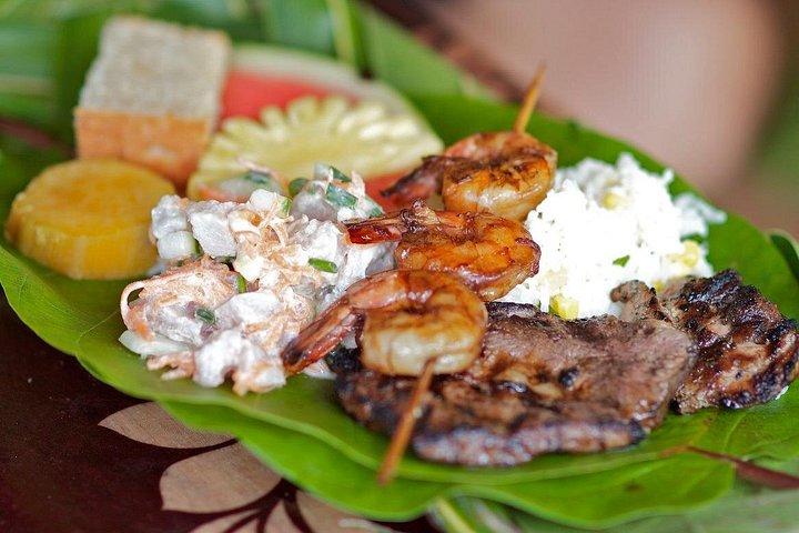 Private Full-Day Lagoon Adventure in Bora Bora with BBQ Lunch