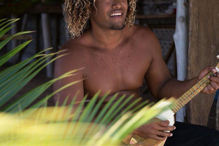 Private Full-Day Lagoon Adventure in Bora Bora with BBQ Lunch