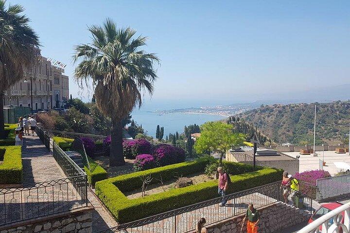 Beste Landausflug Ätna, Taormina, Messina Mit Verkostung von sizilianischen Produkten