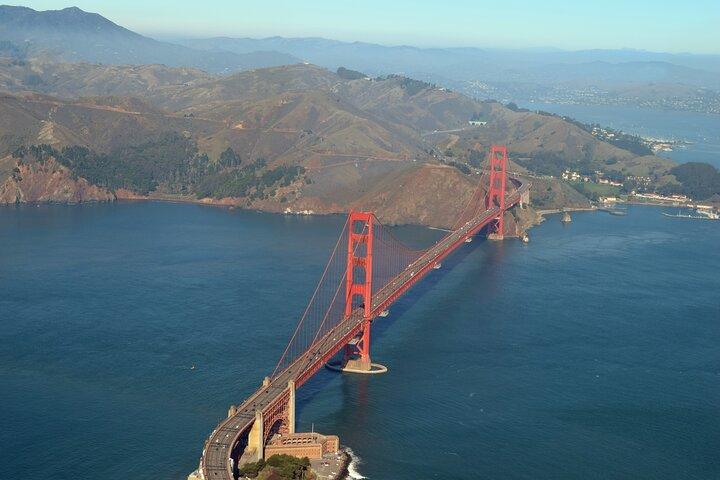 Airplane Elite San Francisco Flight Tour