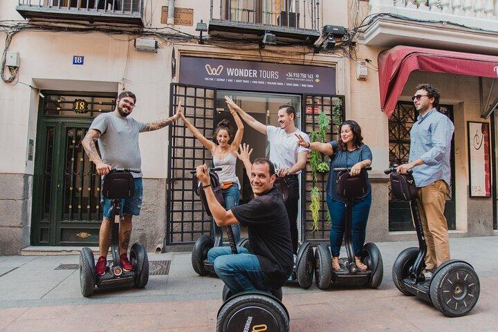Tour en Segway por Madrid con chocolate y churros.