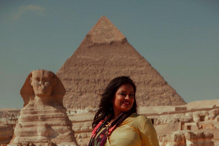 Private Giza Pyramids, Memphis & Saqqara Tour