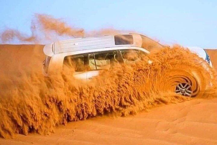 Dubai Desert Safari-avontuur met premium barbecuediner