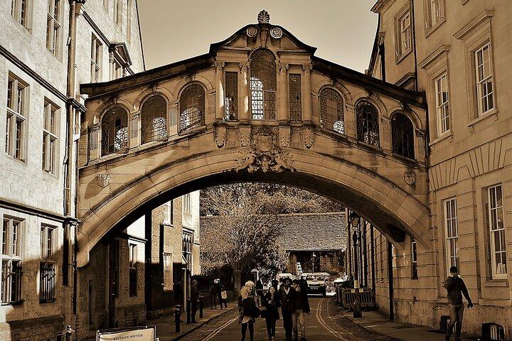 Excursão a pé clássica de 90 minutos em Oxford