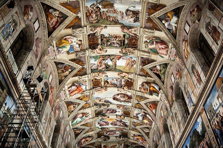 Vatican Museum Sistine Chapel & St Peter Early Entry Private Tour