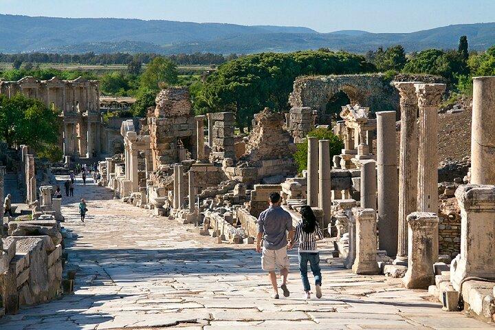 Istanbul & Ephesus Private & Small Group 5 days Guided & Flights