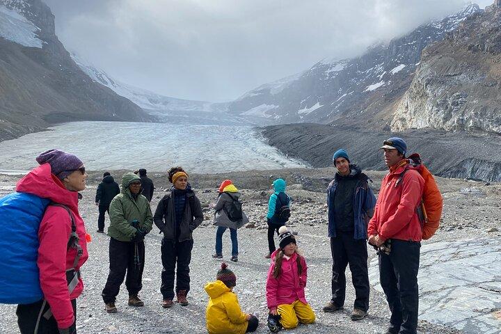 Randonnée glaciaire guidée sur l'Athabasca avec IceWalks