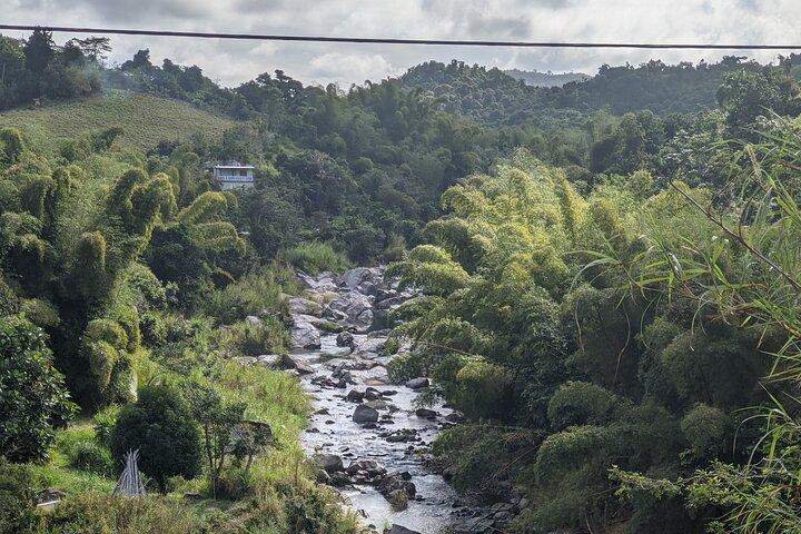 Excursão pela zona rural de Porto Rico com visita à cachoeira
