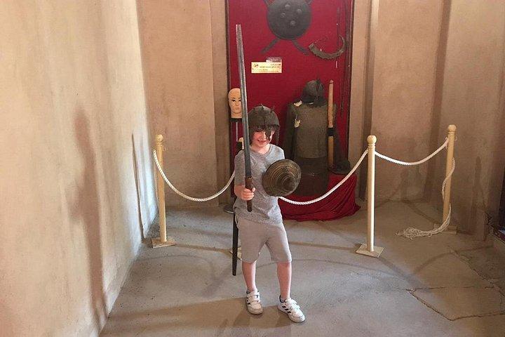 ツアー・シャハド3泊4日、オマーン・ツアーズ・パッケージ