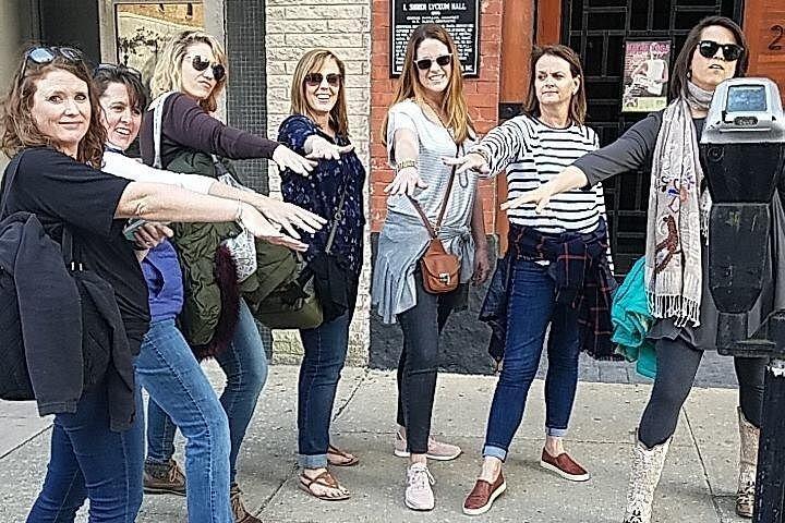 Scavenger Hunt Adventure in Toronto by 3Quest Challenge