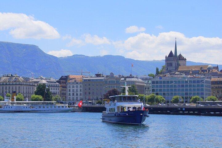 Sightseeing Schifffahrt mit Audioguide