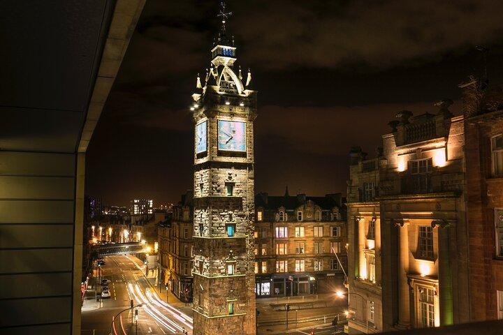 Glasgow Private Walking Tour com um local