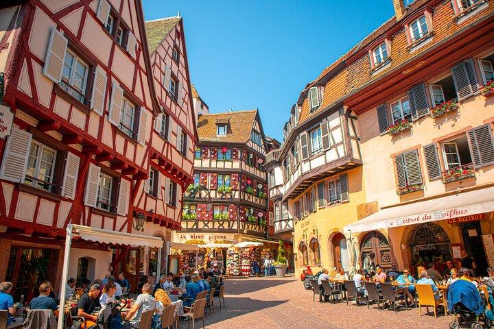 Strasbourg Private Walking Tour com um local