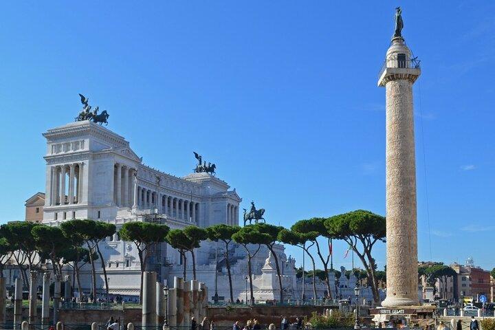 Arrivo a Roma: trasferimento aeroportuale e introduzione esclusiva alla città
