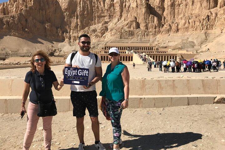 Incredibile crociera sul Nilo di 5 giorni da Luxor ad Assuan con visite turistiche e Abu simbel