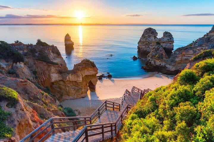 Traslado Particular na Partida: Hotéis em Algarve para o Aeroporto de Faro