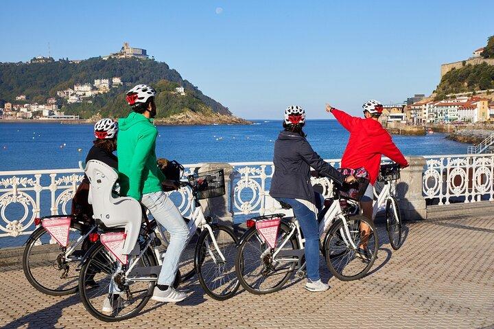 Excursão privada de bicicleta em São Sebastião