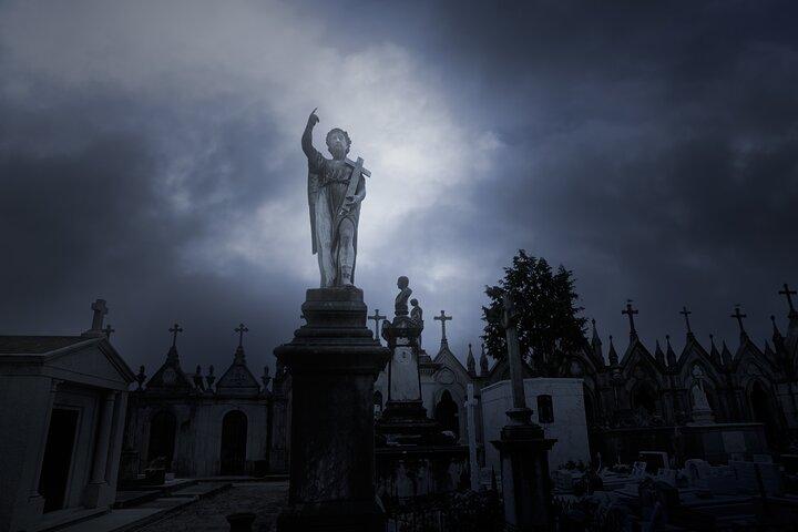 New Orleans Cemetery og Paranormal Investigation Bus Tour