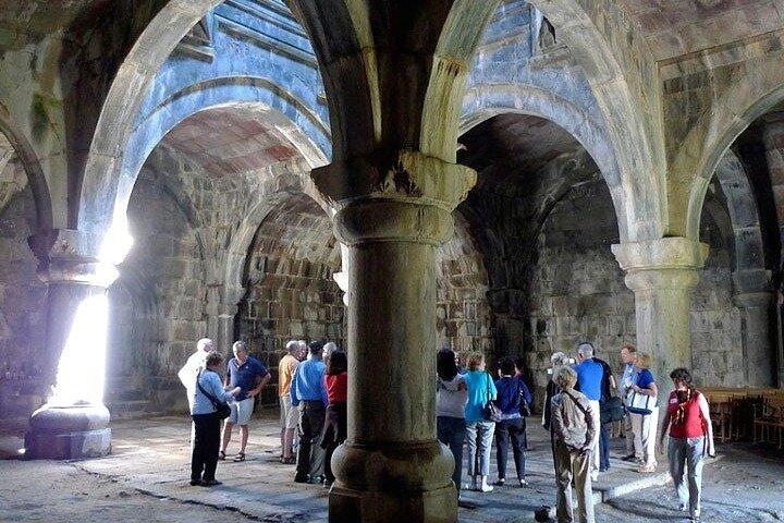 Transportvermietung nach Haghpat, Sanahin, Tbilisi (Transfer von Yerevan)