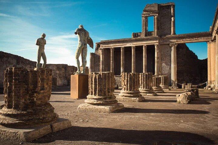 Costiera Amalfitana: Pompei Piccolo Gruppo con Biglietti Salta la Coda