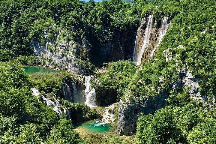 Transfer privado de Split para Zagreb via Plitvice Lakes