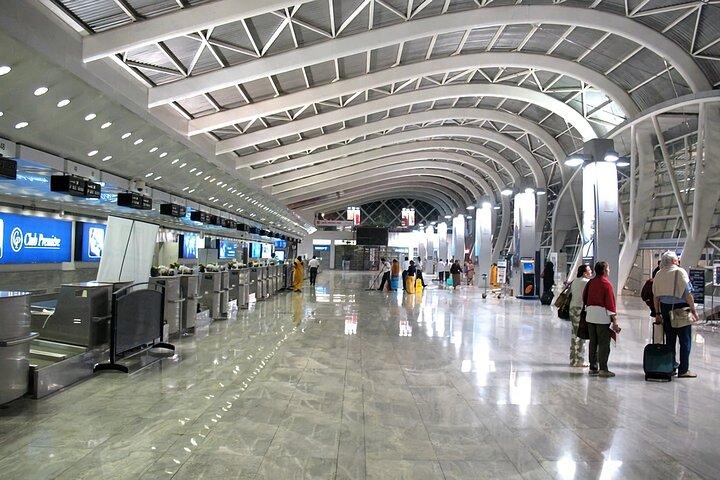 Bali Airport to/from Sanur, Nusa Dua, Jimbaran and Uluwatu