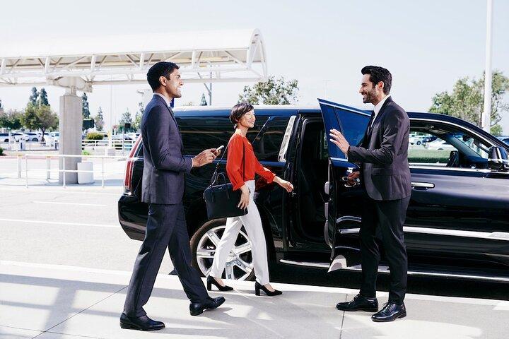Taxi transfers from and to the Lima Airport and Paracas Ica